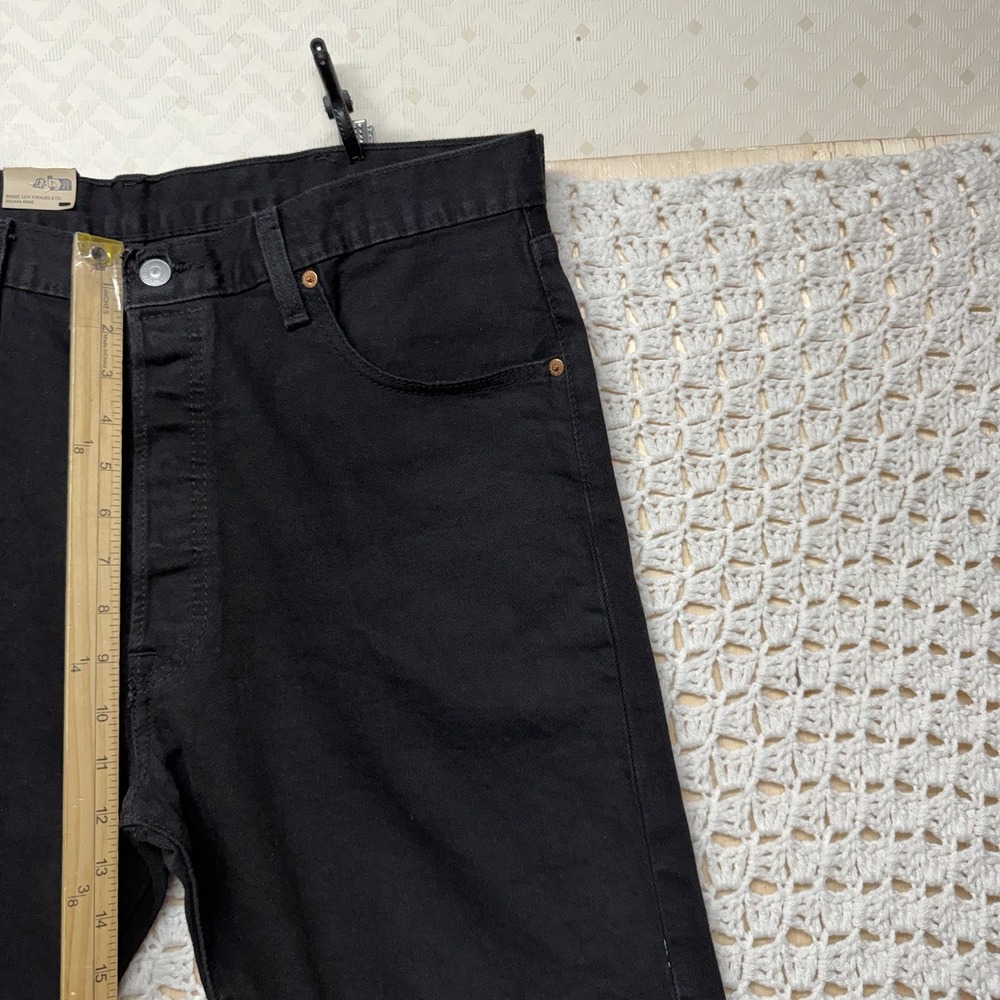 Levi's 501 Black Jean Denim Shorts Mens 38X 8"Inseam Button Fly NWT - Picture 7 of 12